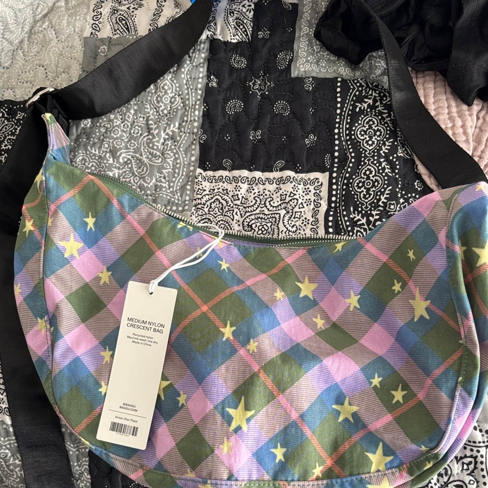 Medium Nylon Crescent baggu green star plaid